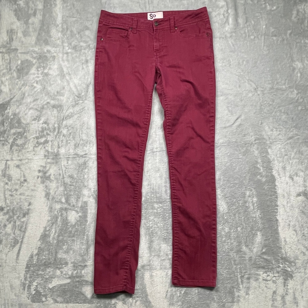 SO Skinny Pants Women Size 7 Burgundy Stretch Denim 5-Pocket Casual Mid Rise